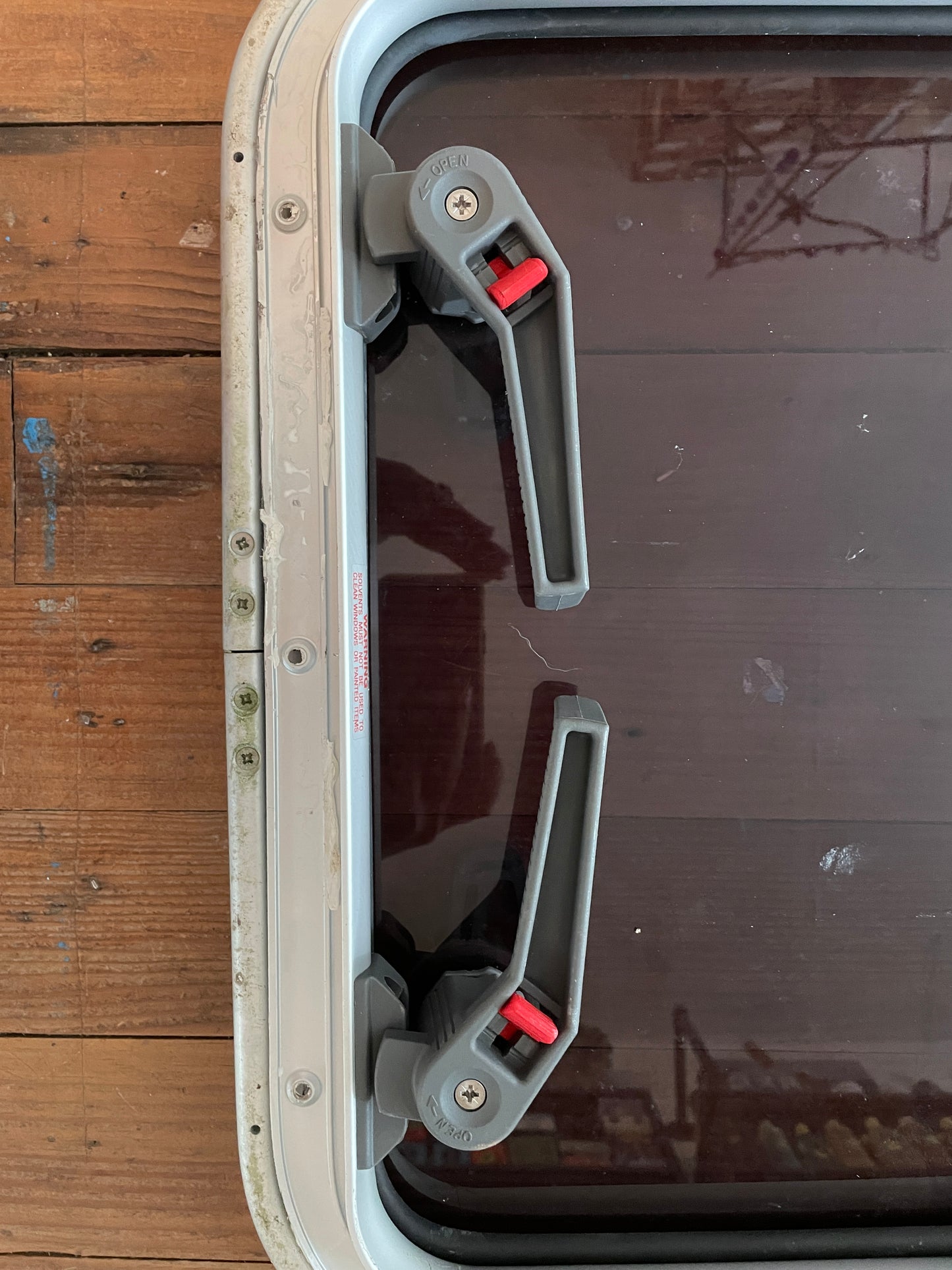 Lewmar Opening Hatch- 16 1/2 x 16 1/2