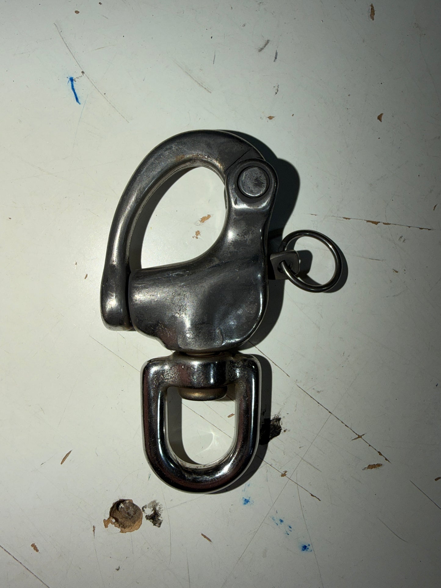Stainless Steel Swivel Bail Shackle - 5/8"