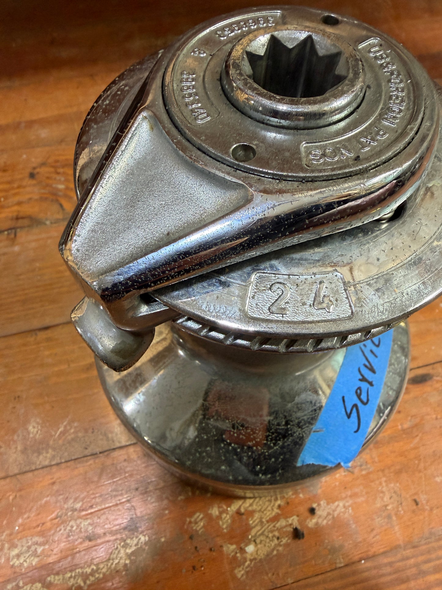 Chromed Bronze Barient 24 Single Speed Self Tailing Winch