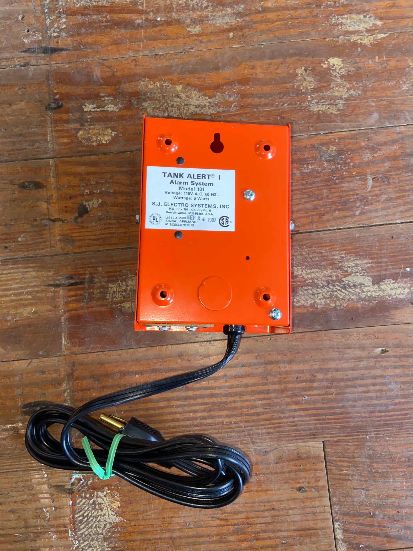 S.J. Electro Systems Tank Alert Alarm System Model 101 NEW Sailboat