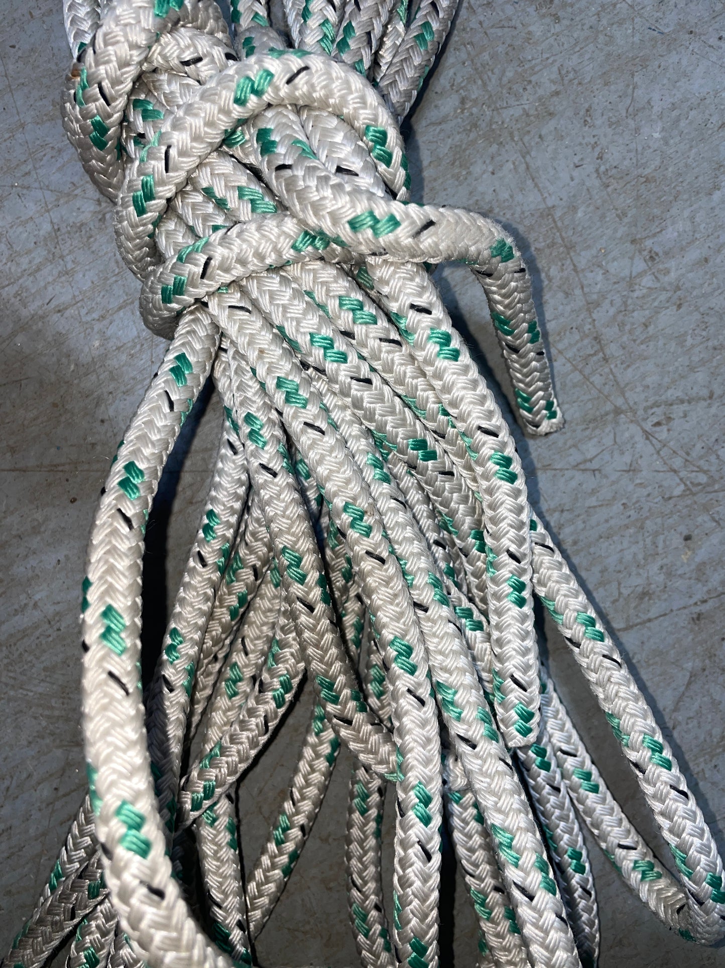 33’3” OF 3/8” Halyard Line
