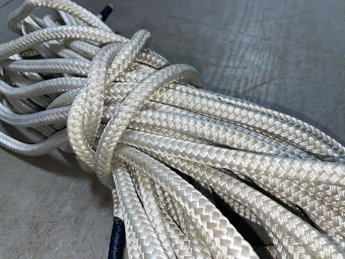 62’ OF 7/16” White Halyard Line