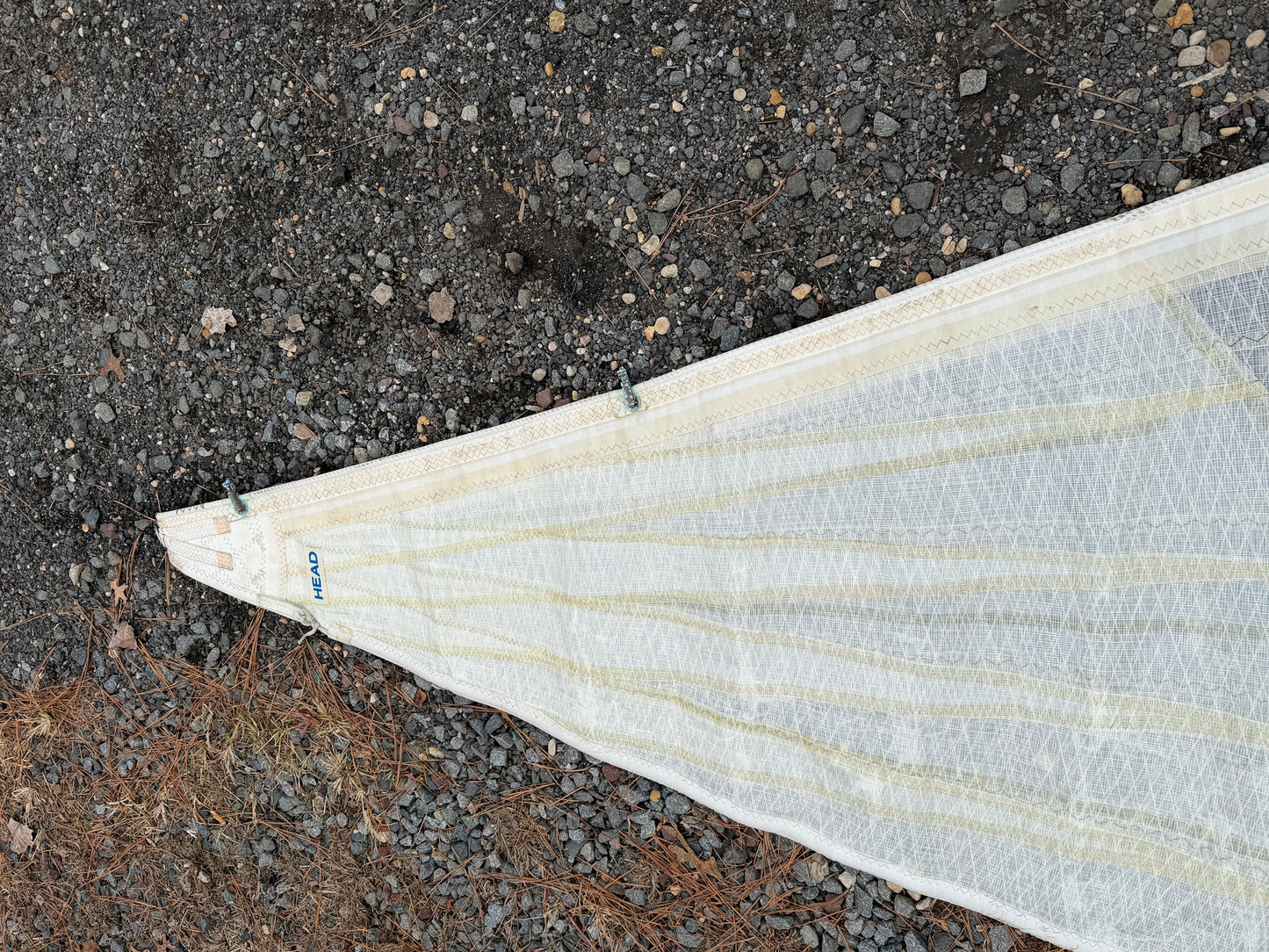 Performance Sail - 29'4" x 27'9" x 15'8"