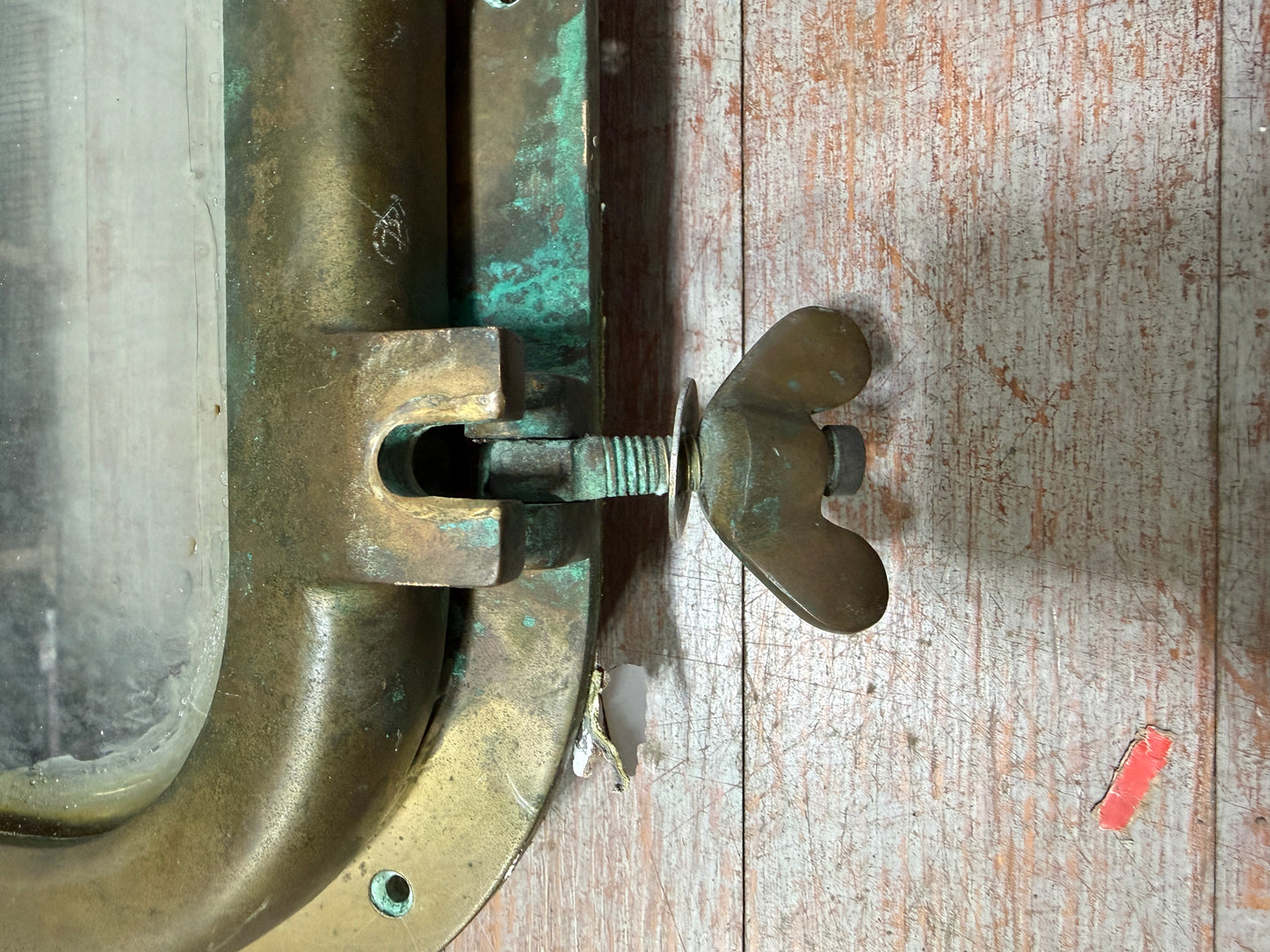 Solid Broze Port Light - ID: 12 5/8" x 6 1/2" OFF RAFIKI 35