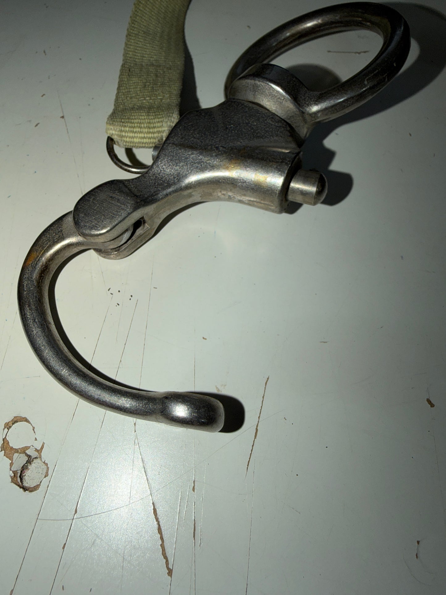 Stainless Steel Swivel Bail Shackle - 1 1/2" Bail