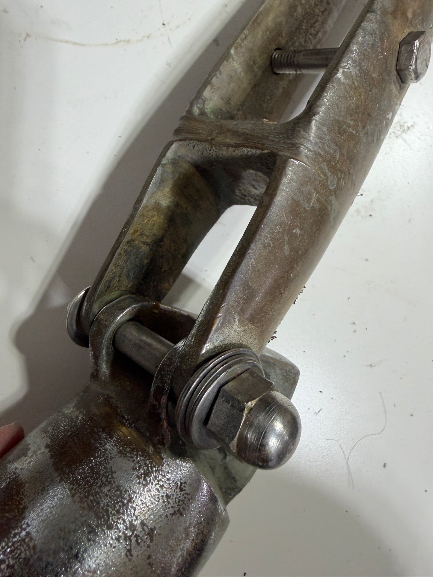 Chromed Bronze 1 1/2" Diameter Tiller Hardware and 1 5/8" Diameter Rudder Cap