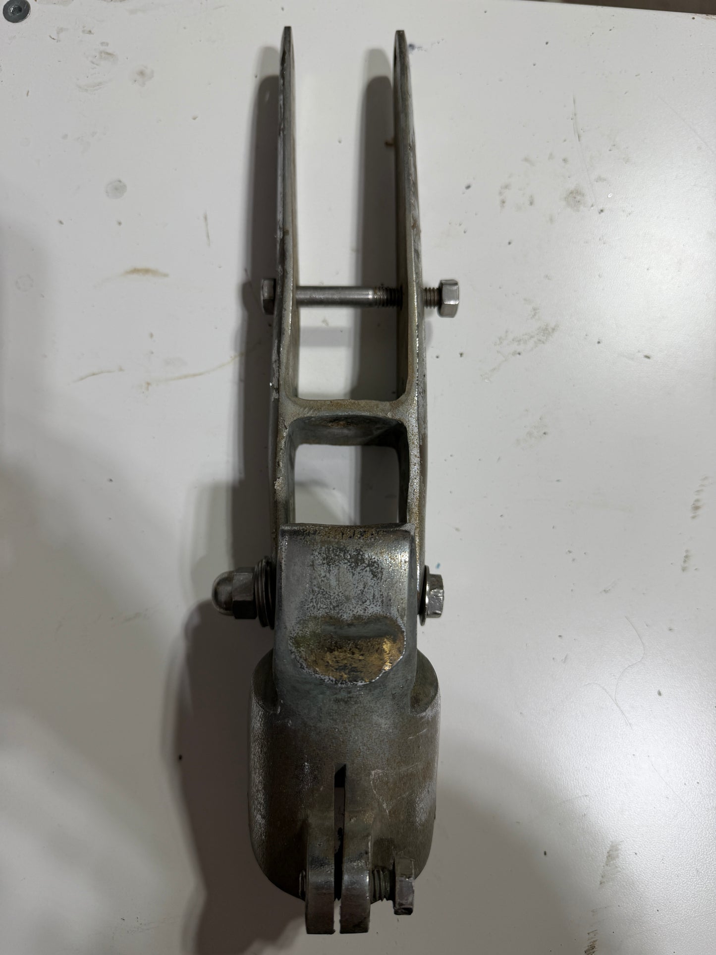 Chromed Bronze 1 1/2" Diameter Tiller Hardware and 1 5/8" Diameter Rudder Cap