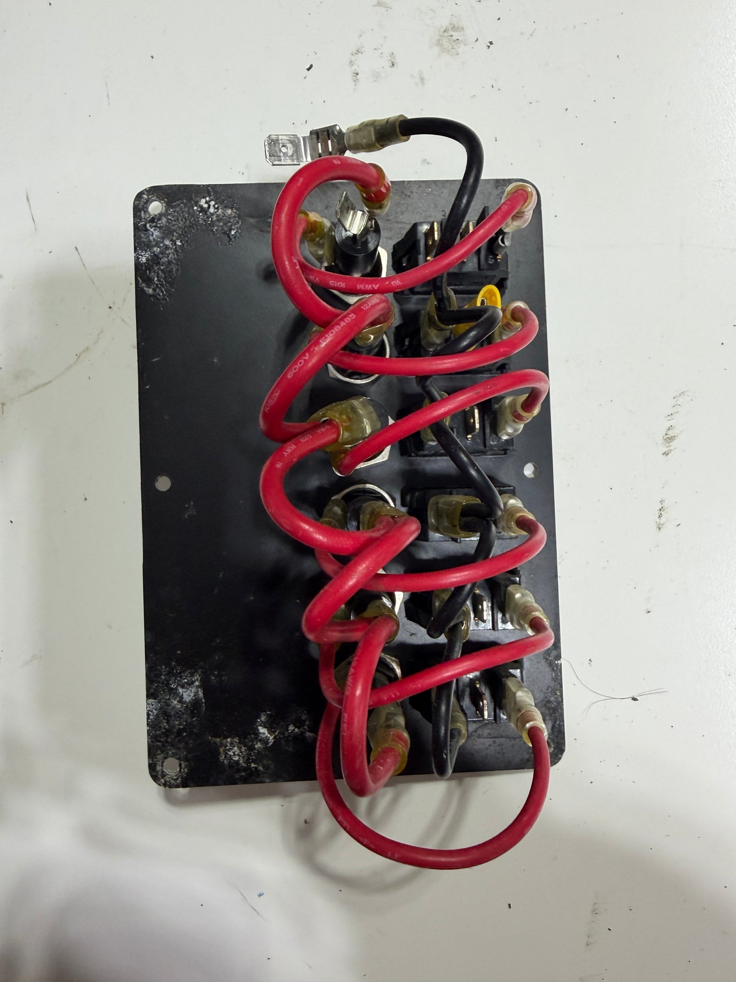 UPM 12VDC Fuse Panel