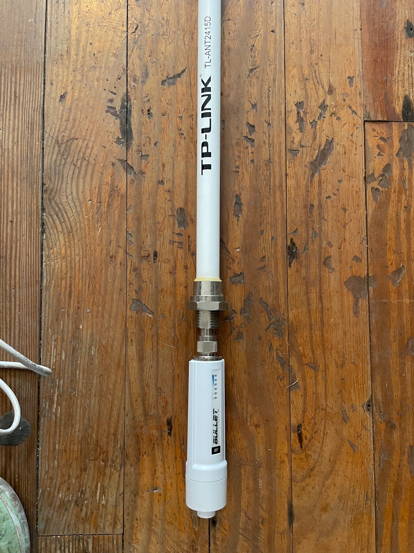 TP-LINK TL-ANT2415D With Bullet M2 Attachment Outdoor Antenna