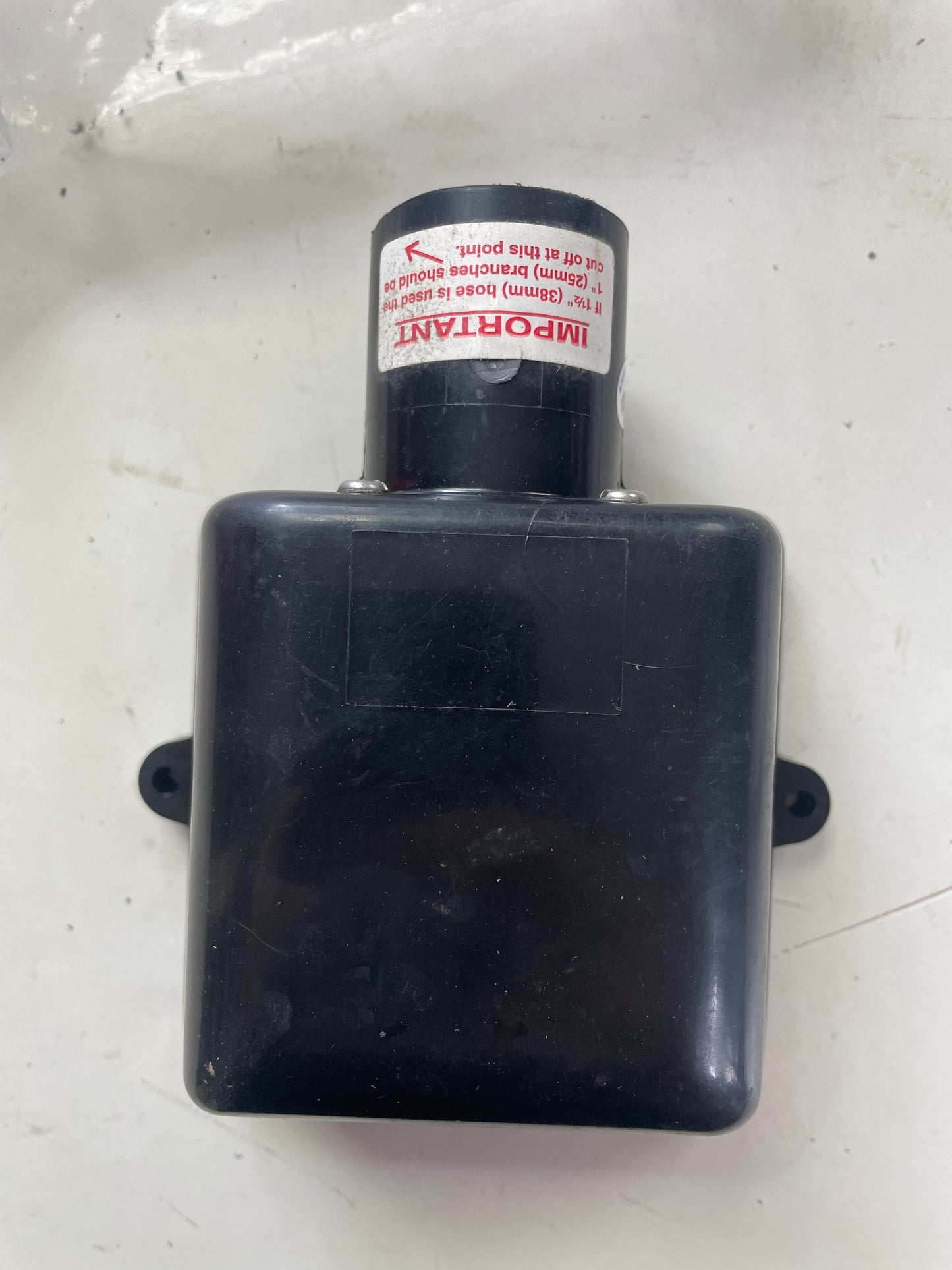 Whale Side Entry Strainer - SB4222 - NEW