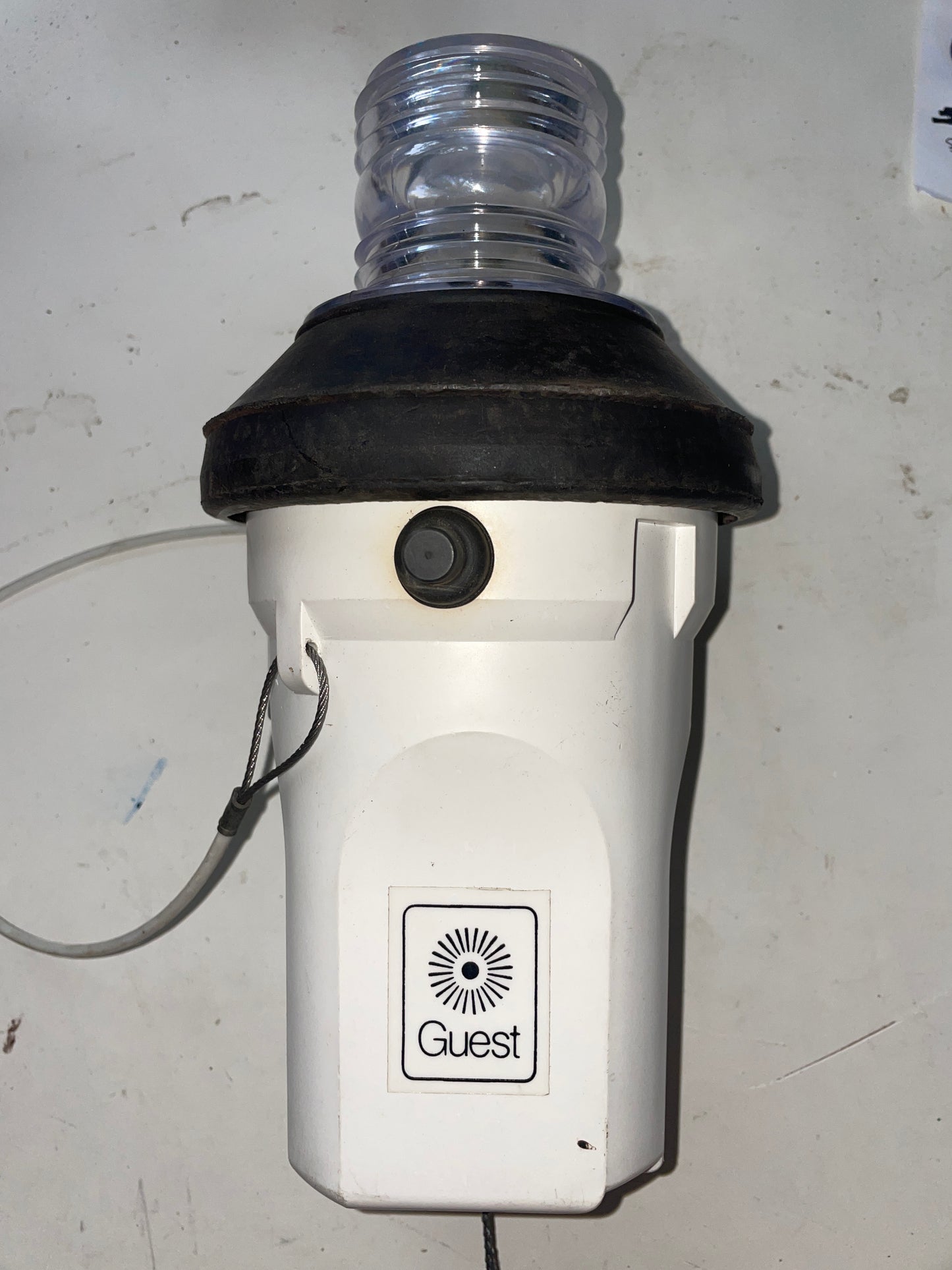 Guest Automatic Anchor Light MODEL # 452