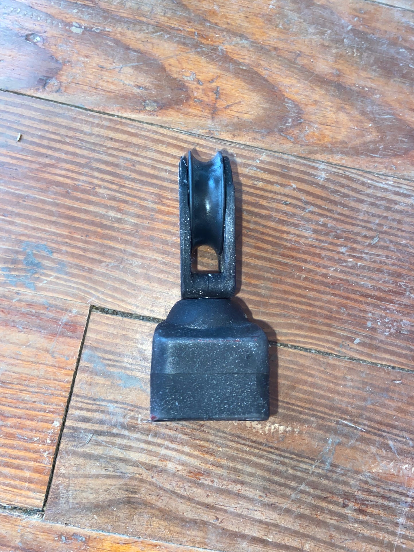 Harken 40C Stanchion Block- 1 5/8” Sheave- 3/8” Line