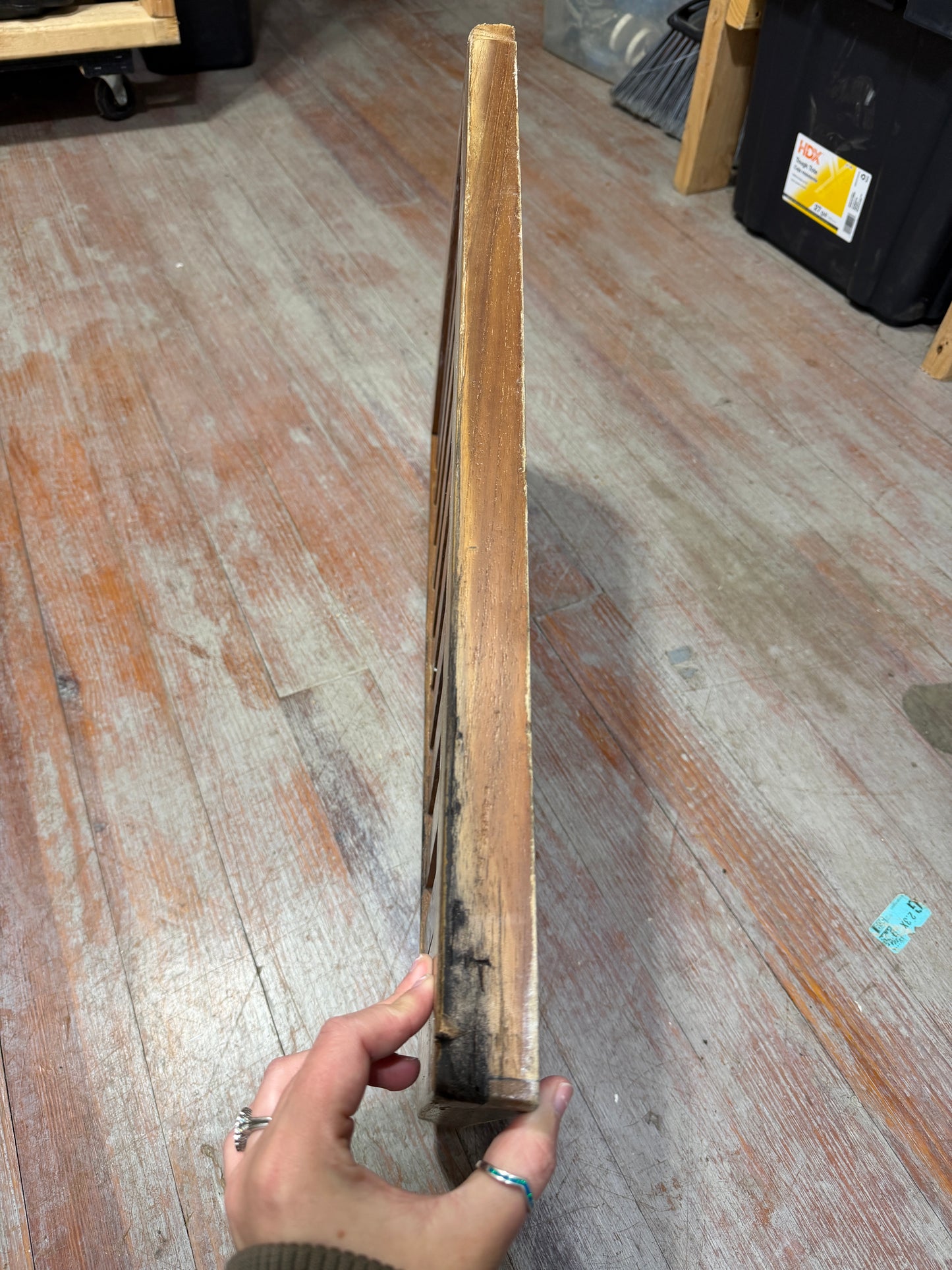 Grated Head Floor Piece - Rafiki 35 -- #247