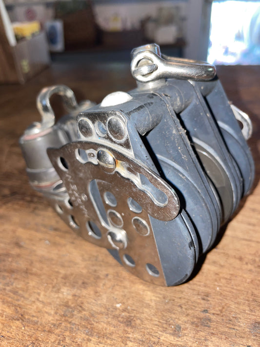 Large Schaefer Swivel Triple Block With Cam Cleat 2 1/4” Sheaves- 7/16” Line