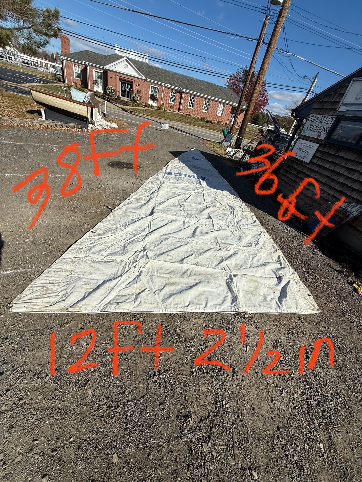 Crealock 37 Main Sail - 38' x 36' x 12'3"