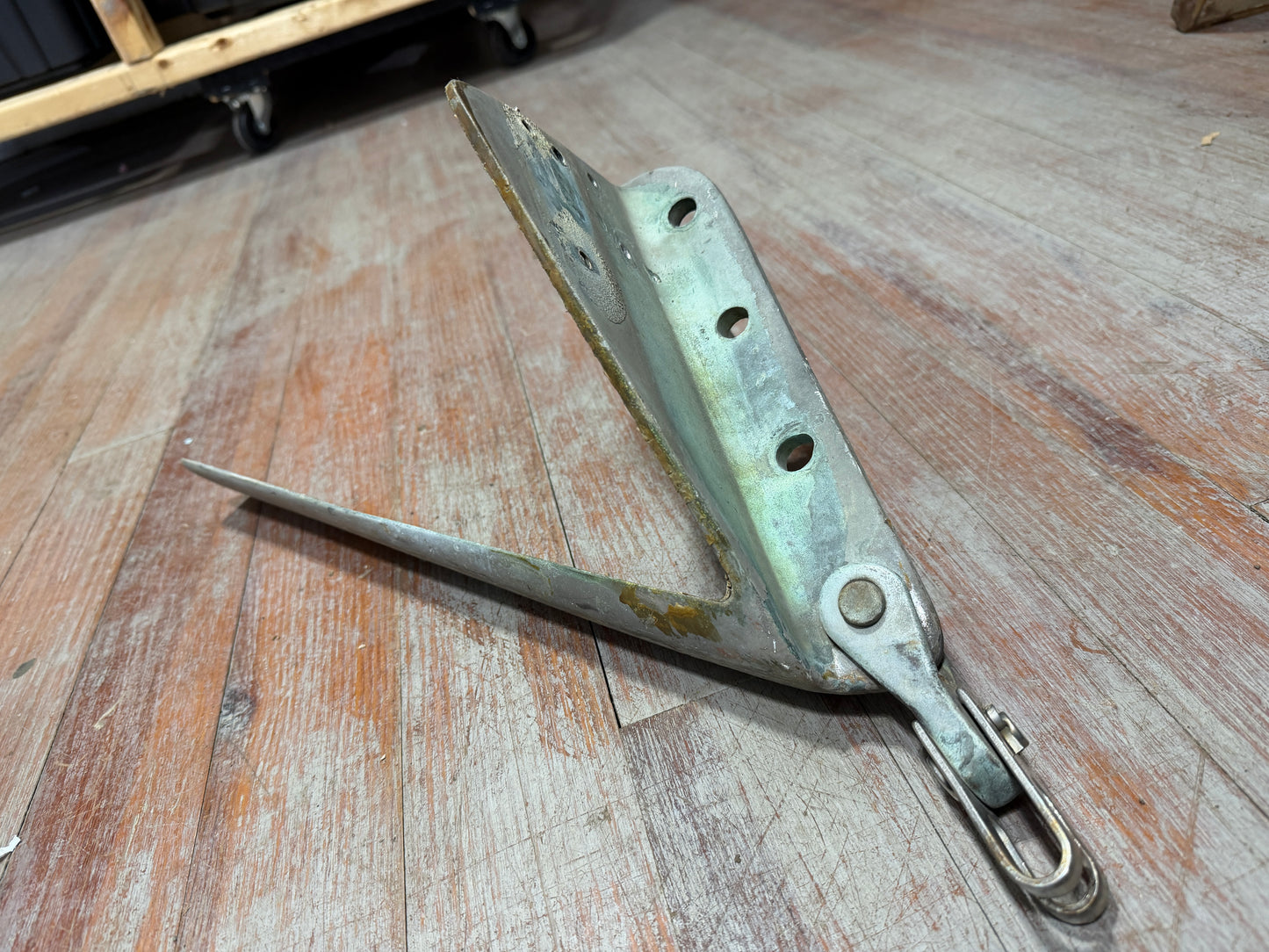 Bronze Bow Strap - 14" Long Front