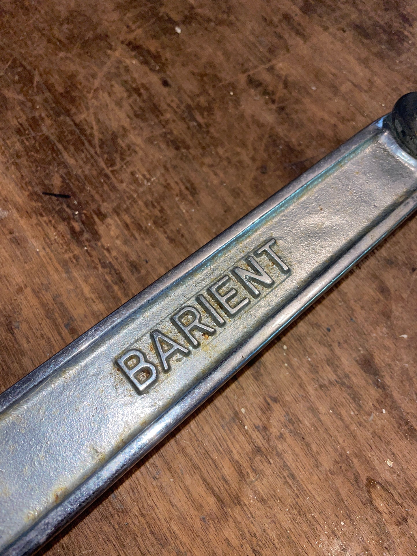 Barient 11 3/4” Locking Winch Handle- Square Insert