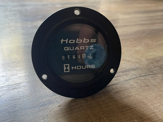 Hobbs Quartz Hour Gauge 80 VDCMax