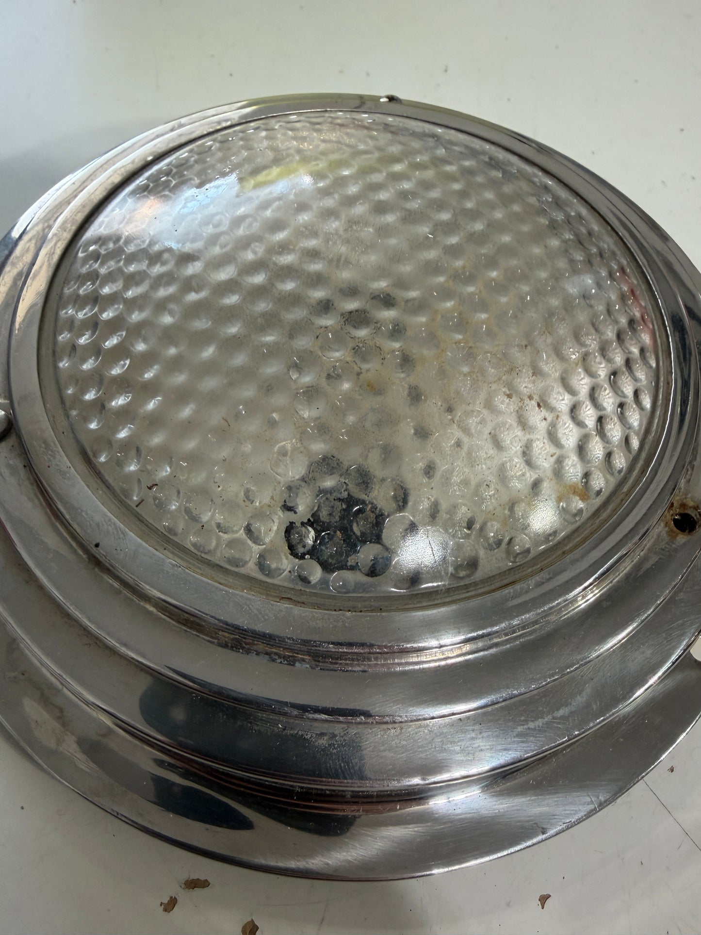 6 7/8" Diameter Interior Light