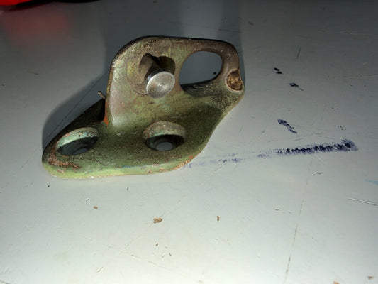 Vintage Bronze Bow Fitting