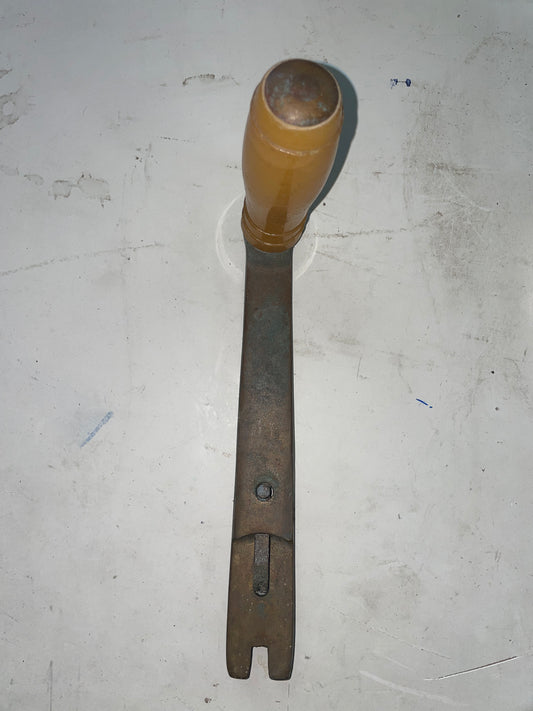 Vintage Bronze 8” - 1 1/4” Insert Winch Handle