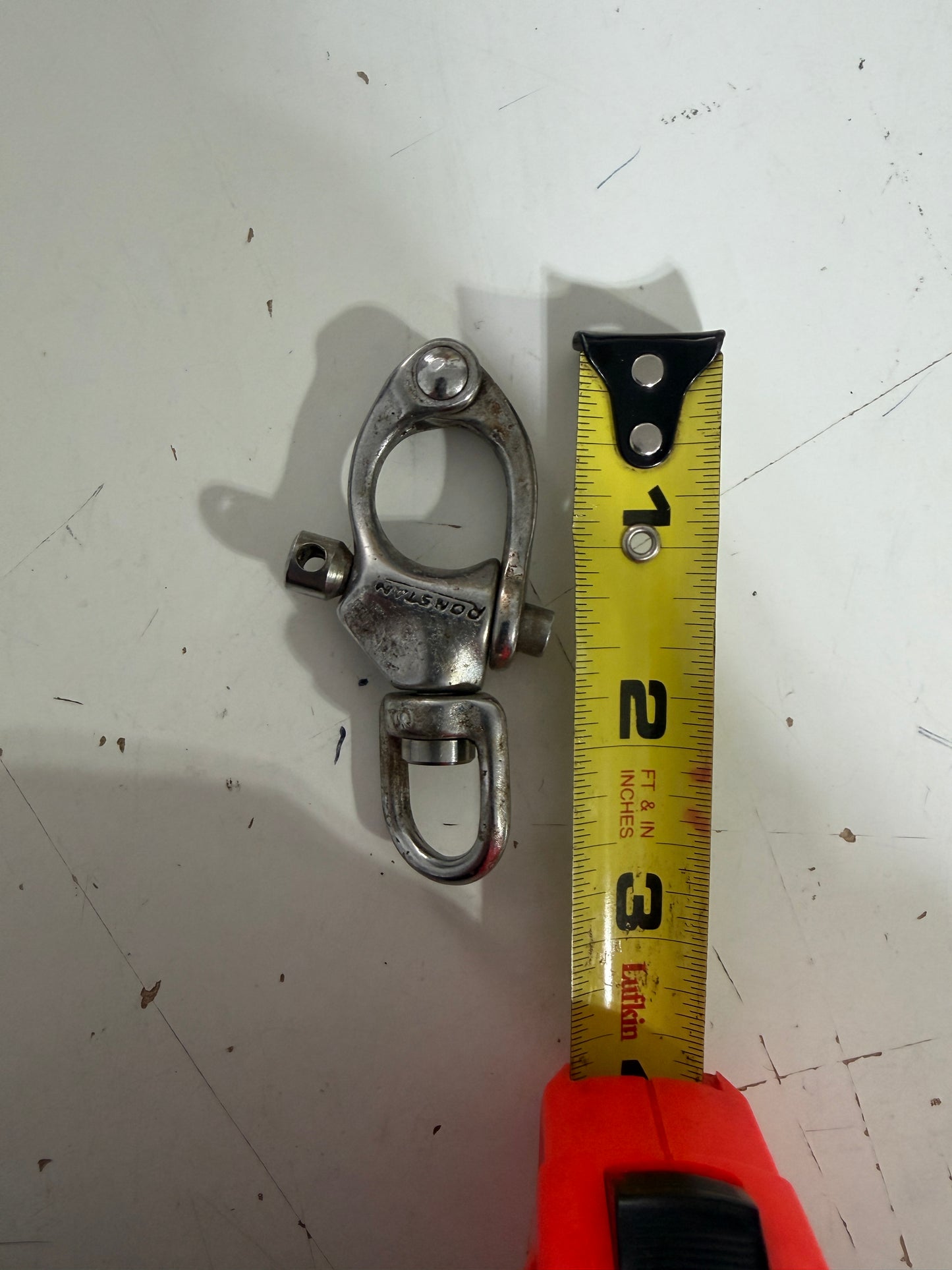 2 3/4" Long Ronstan Swivel Bail Shackle - 1/2"