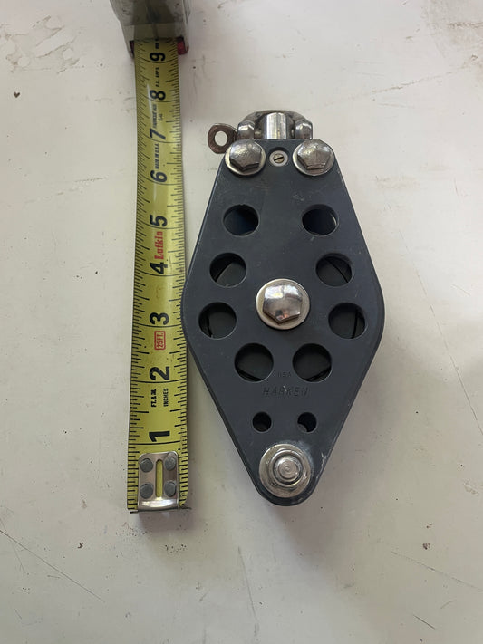 Harken Big Boat Single 3” Sheaved Swivel Block With Shackle - 9/16” Line