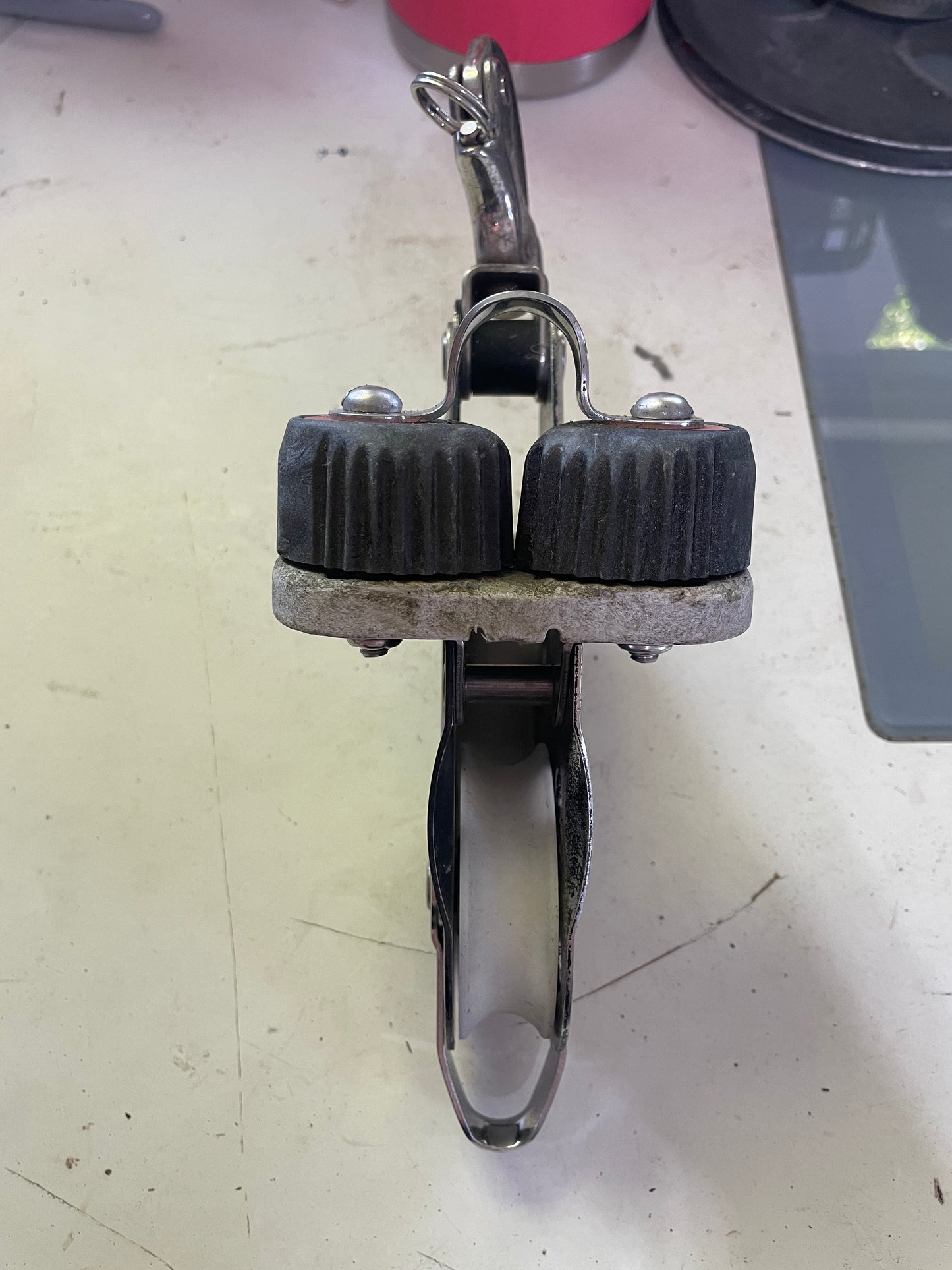 Ronstan Fiddle With Attached Shackle RF1174 & Cam Cleat - 9/16” Line