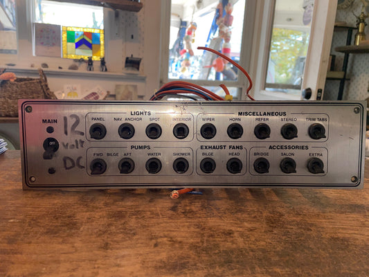 12V DC Panel- 18 Switch- 1 Main Switch