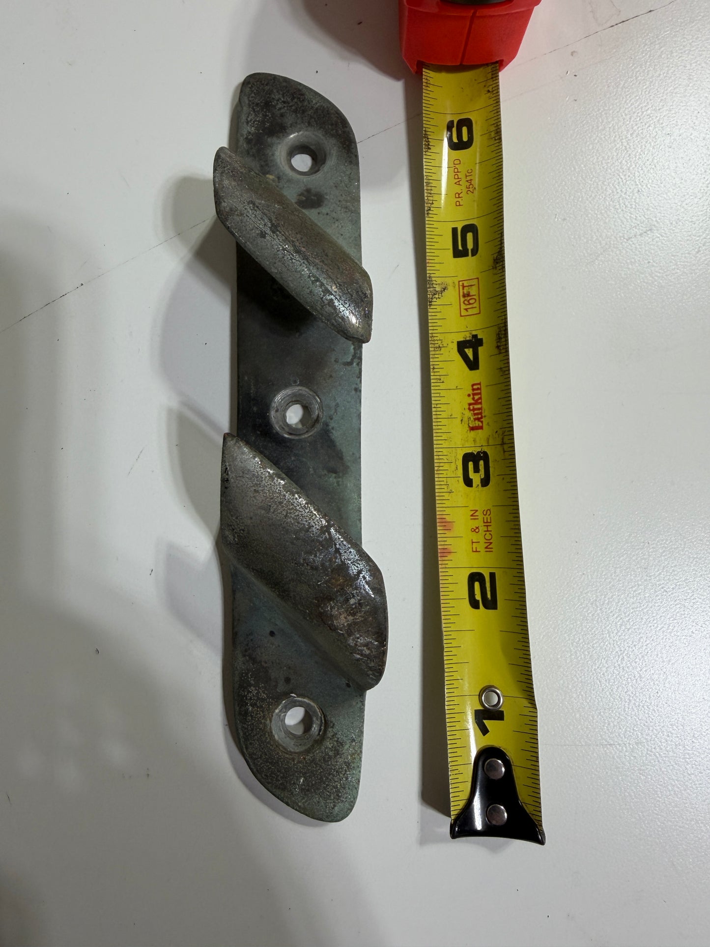 6 1/2" Chromed Bronze Starboard Chock Cleat