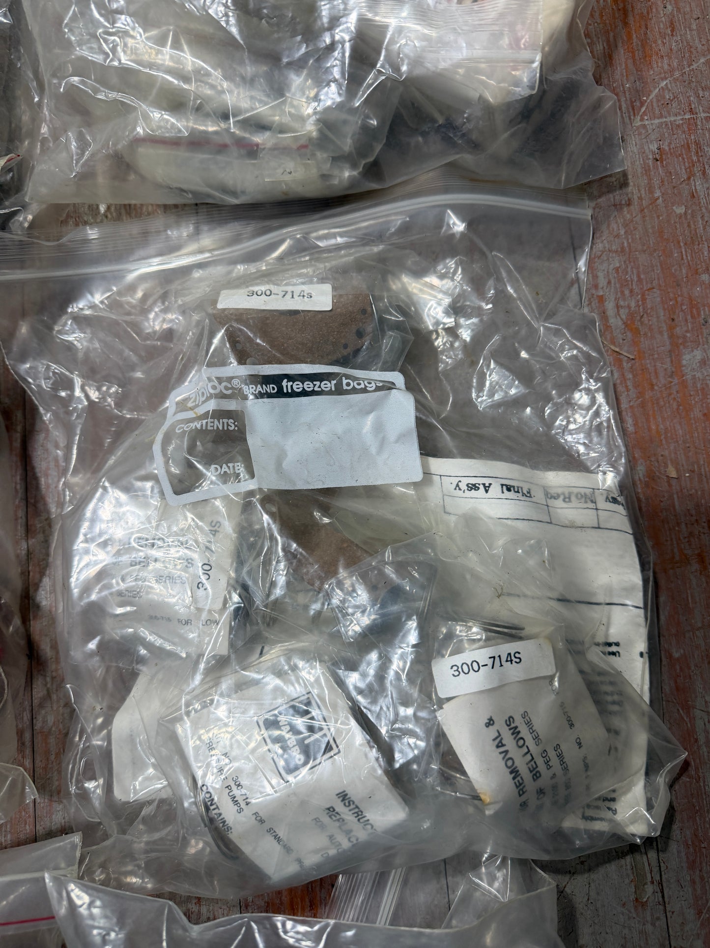 LOT OF PARTS FOR A VOLVO PENTA MD11C