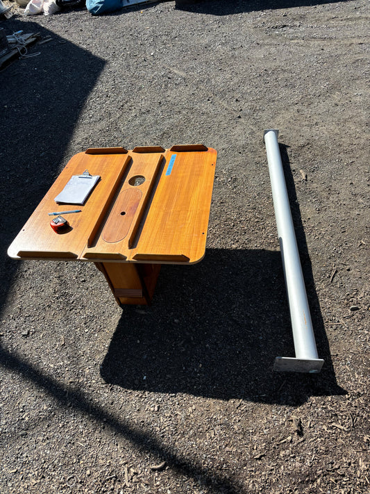 Beneteau First 285 Saloon Table With Mounting Post