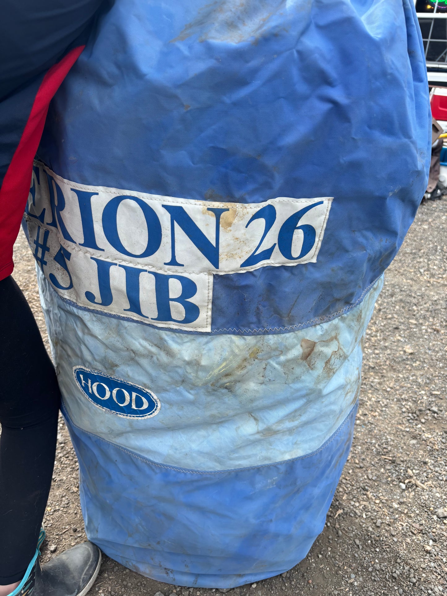 Hunter 40.5 Mainsail - 51’ Luff x 53’ Leech x 15’ 8” Foot