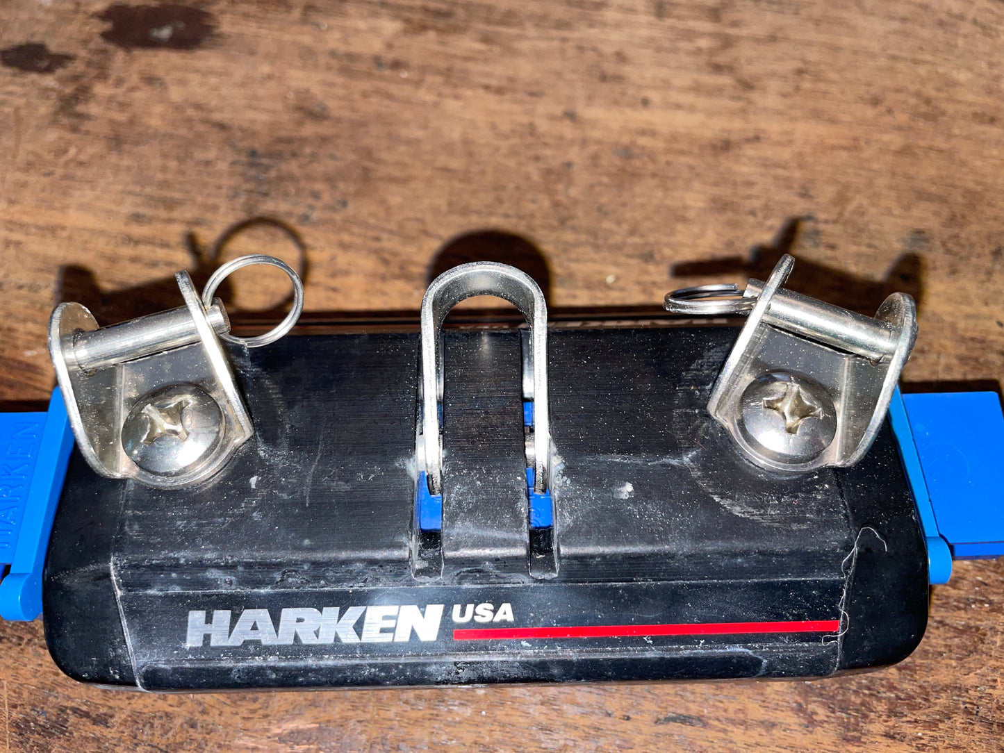 Harken Small Boat 1250 Traveler Car W/Shackle & Control- 7/8” Track