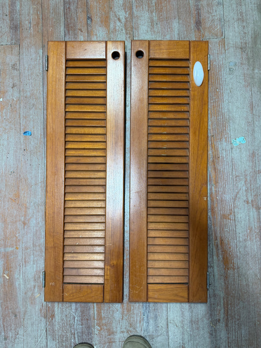 PAIR 34 5/8" Tall x 10 5/8" Wide Louvered Interior Doors - Catalina Morgan 38 -- #284