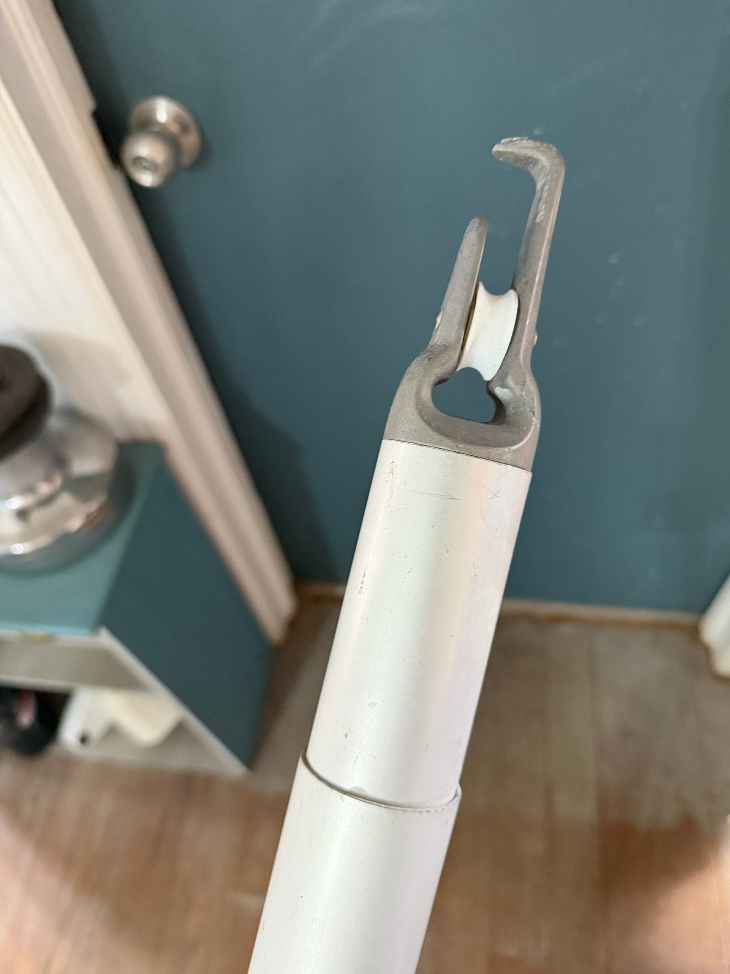 Forespar 6'9" - 11'6" Extending Spinnaker Pole