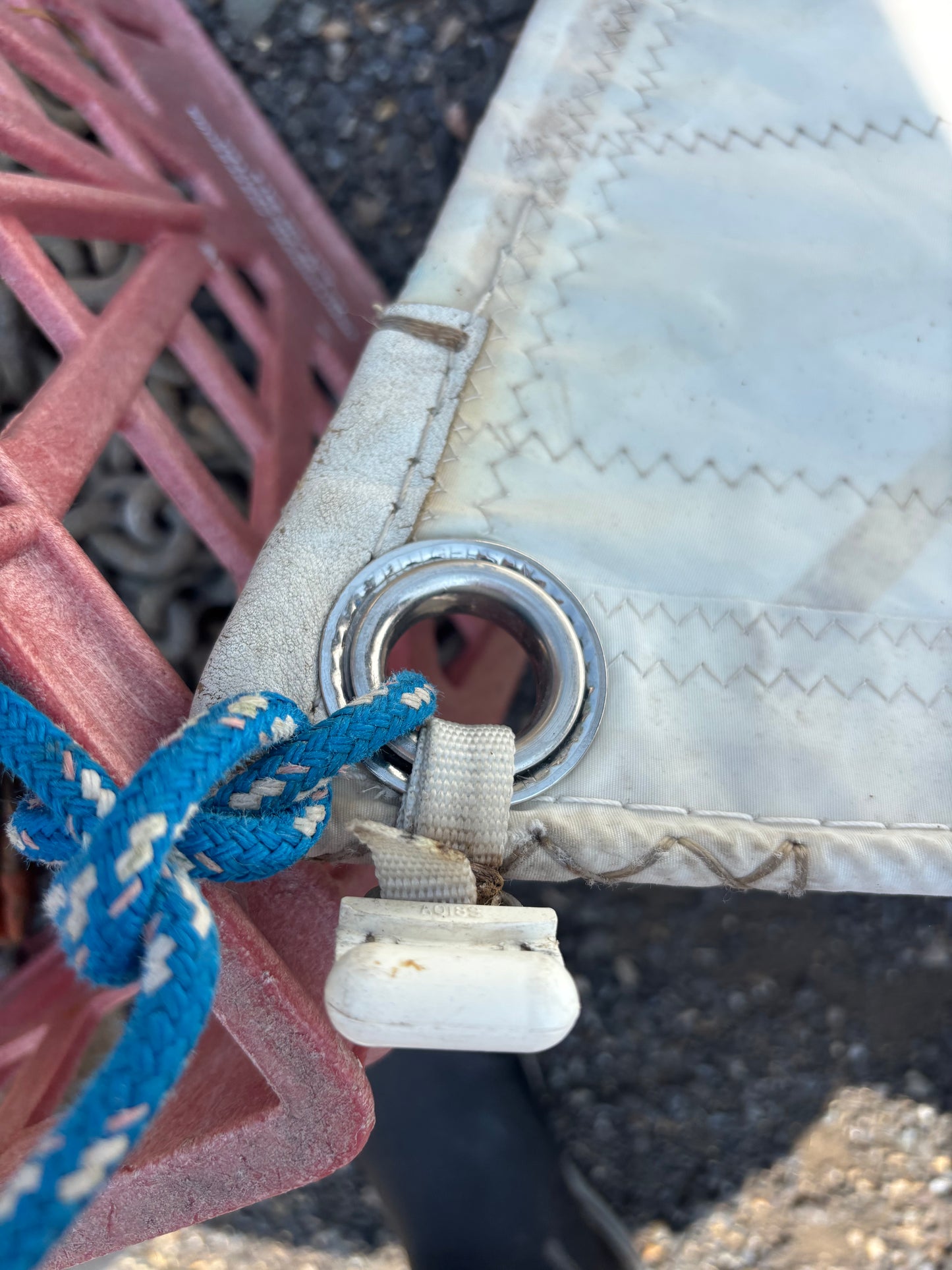 26’ Luff x 28’3” Leech x 11’6” Foot Mainsail