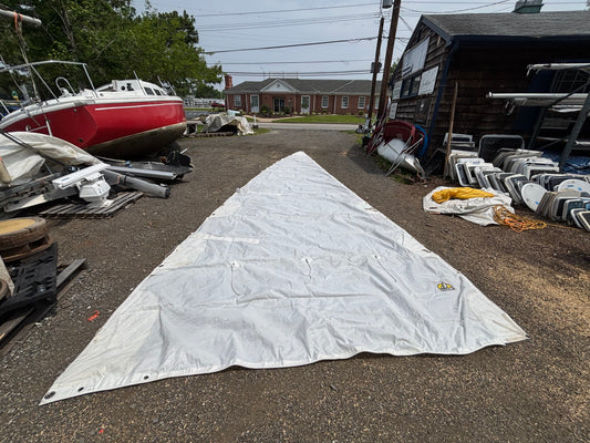 Seadog Main Sail — 28’9” Luff x 30’7” Leech x 10’7” Foot