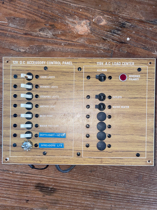 Hunter 30 12VDC &115VAC Control Panel