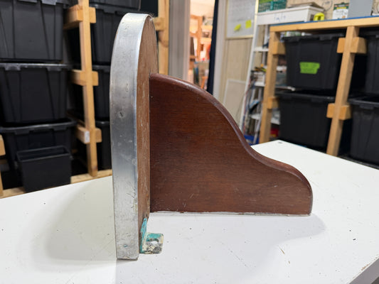 Wall Shelf - Alden Priscilla 1971