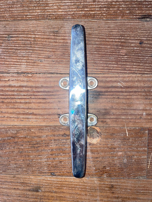 8” Seadog Line SS Cleat