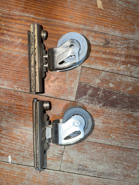 PAIR Lewmar Pull Top Sheet Block For 1” Track - One Is Missing the Slide