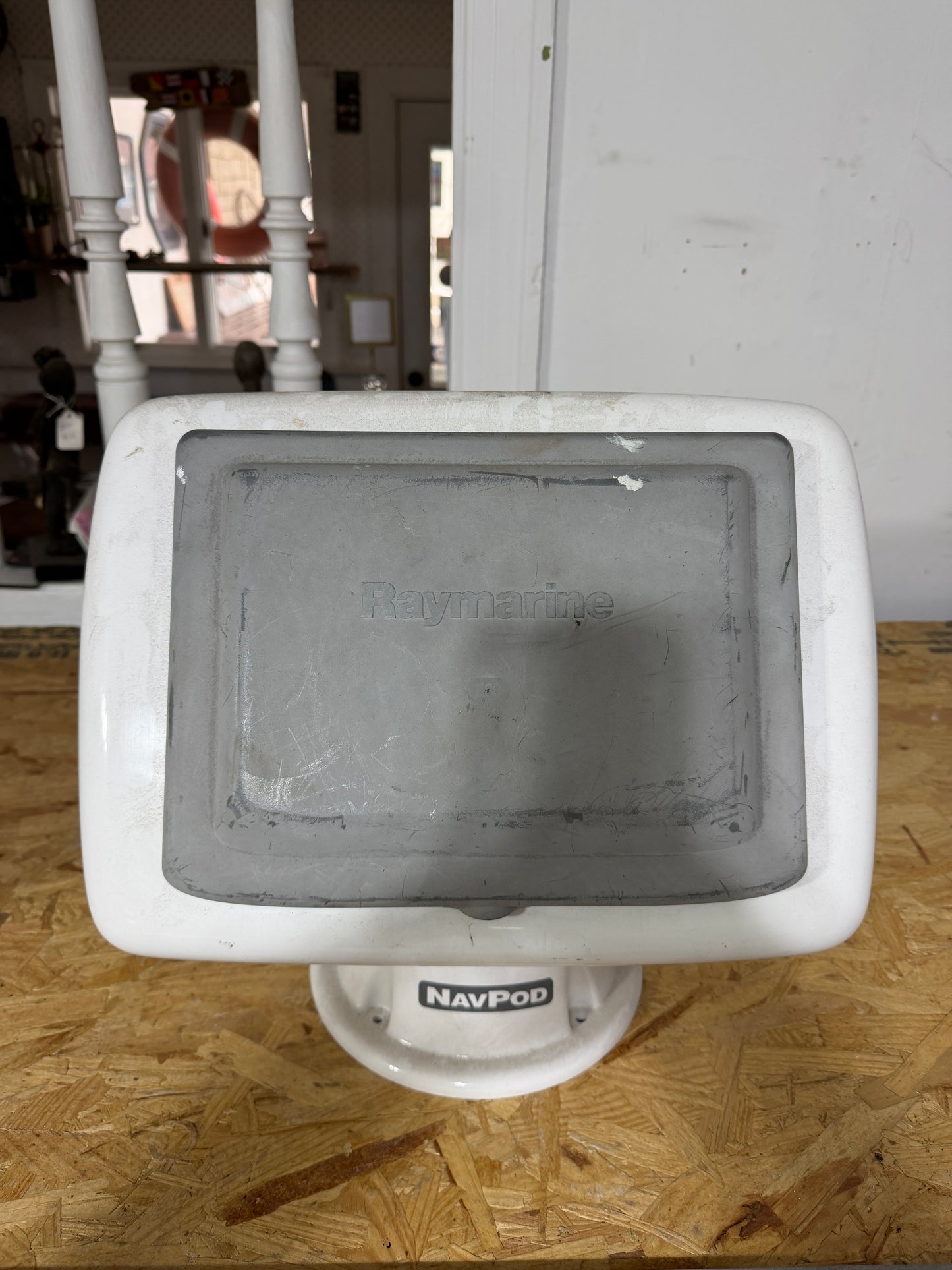 NavPod PowerPod With Raymarine E80 Chartplotter