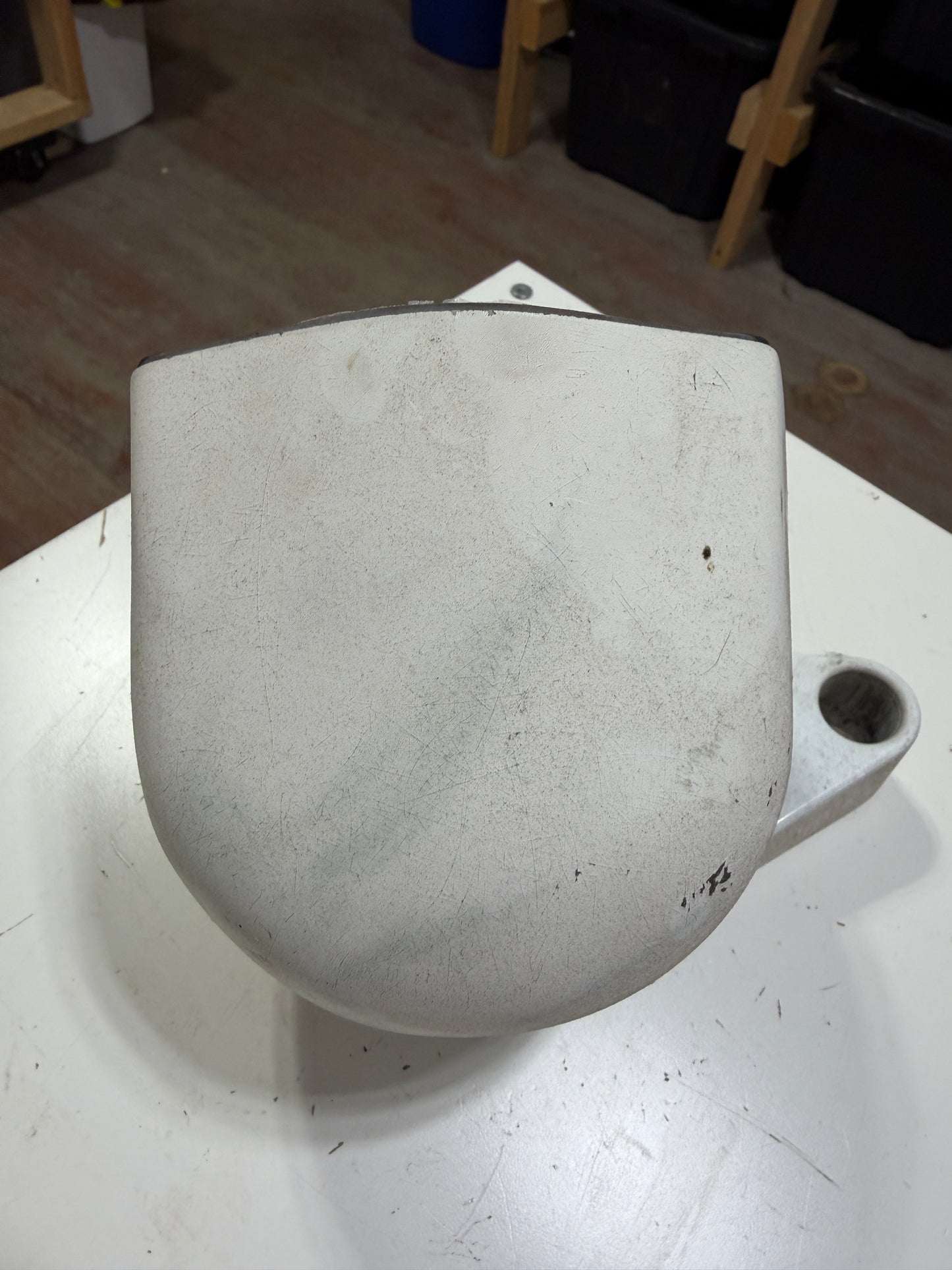 Single Edson Electronic Mount - 4 1/2" Squared Hole Mounting - Good Condition