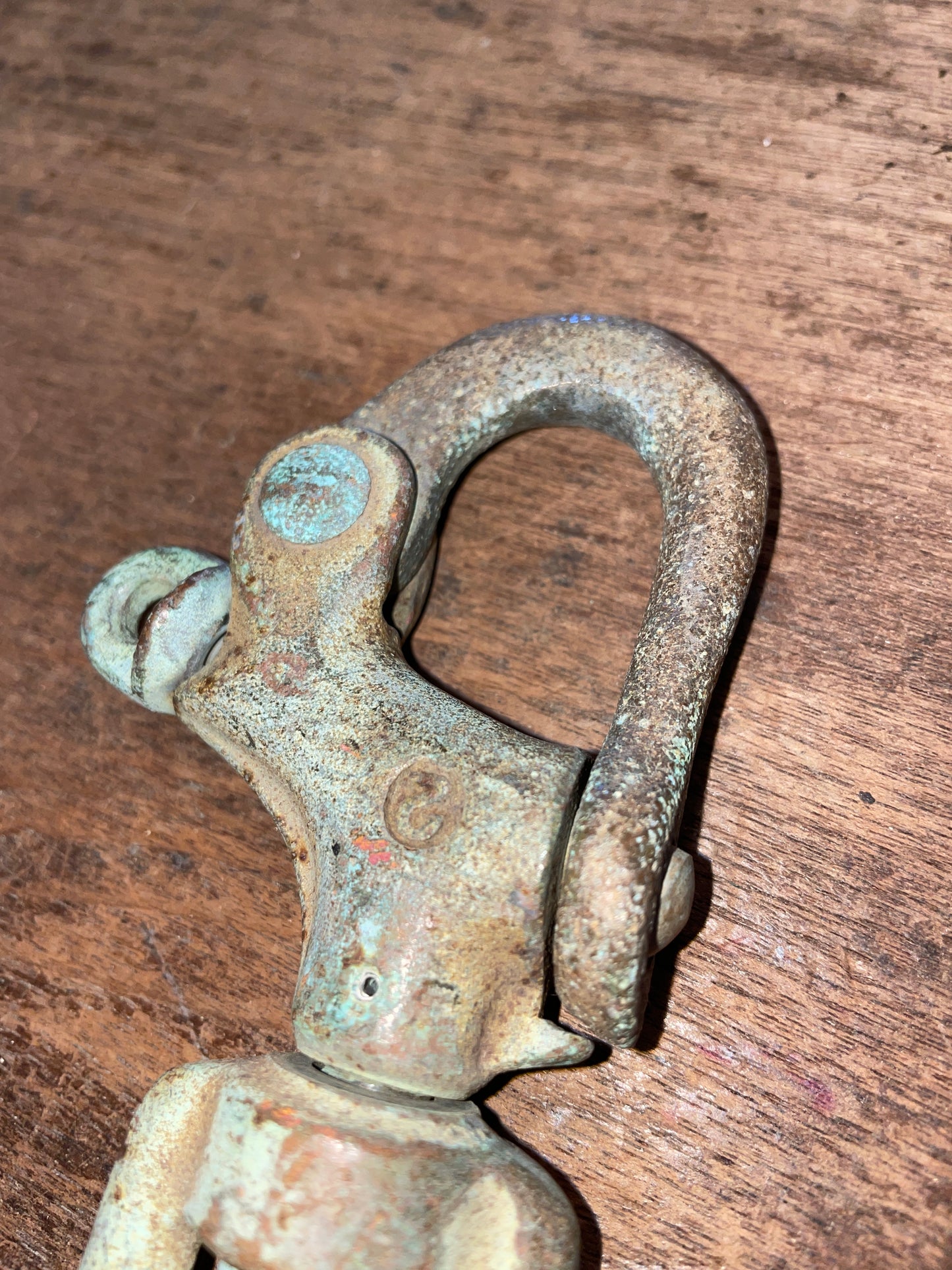 #2 Large Bronze Swivel Shackle- 3/4” Eye