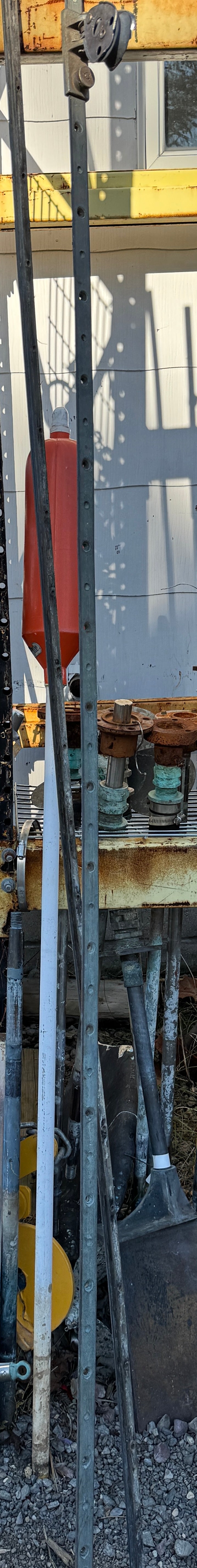 8' Bronze Slightly Curved T Track - 1" Track Width - Comes With Car