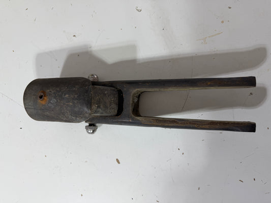 Bronze 1 3/8" Tiller Strap & 1 13/16" Rudder Cap -- #18