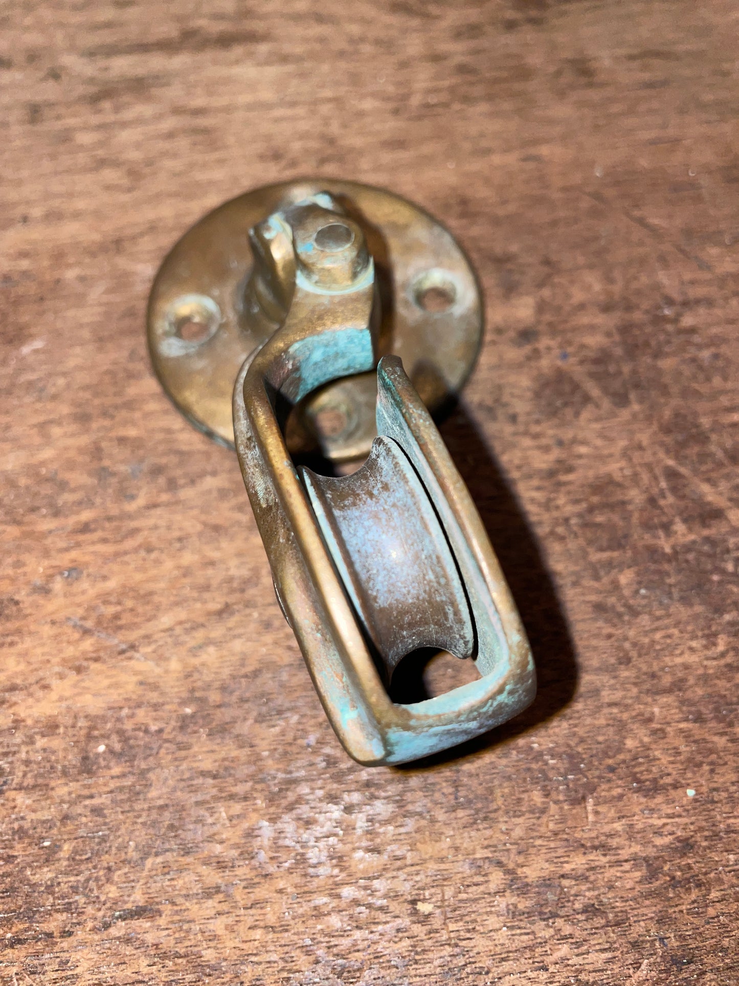 Small Vintage Merriman Bronze Deck Mounted Swivel Snatch Block