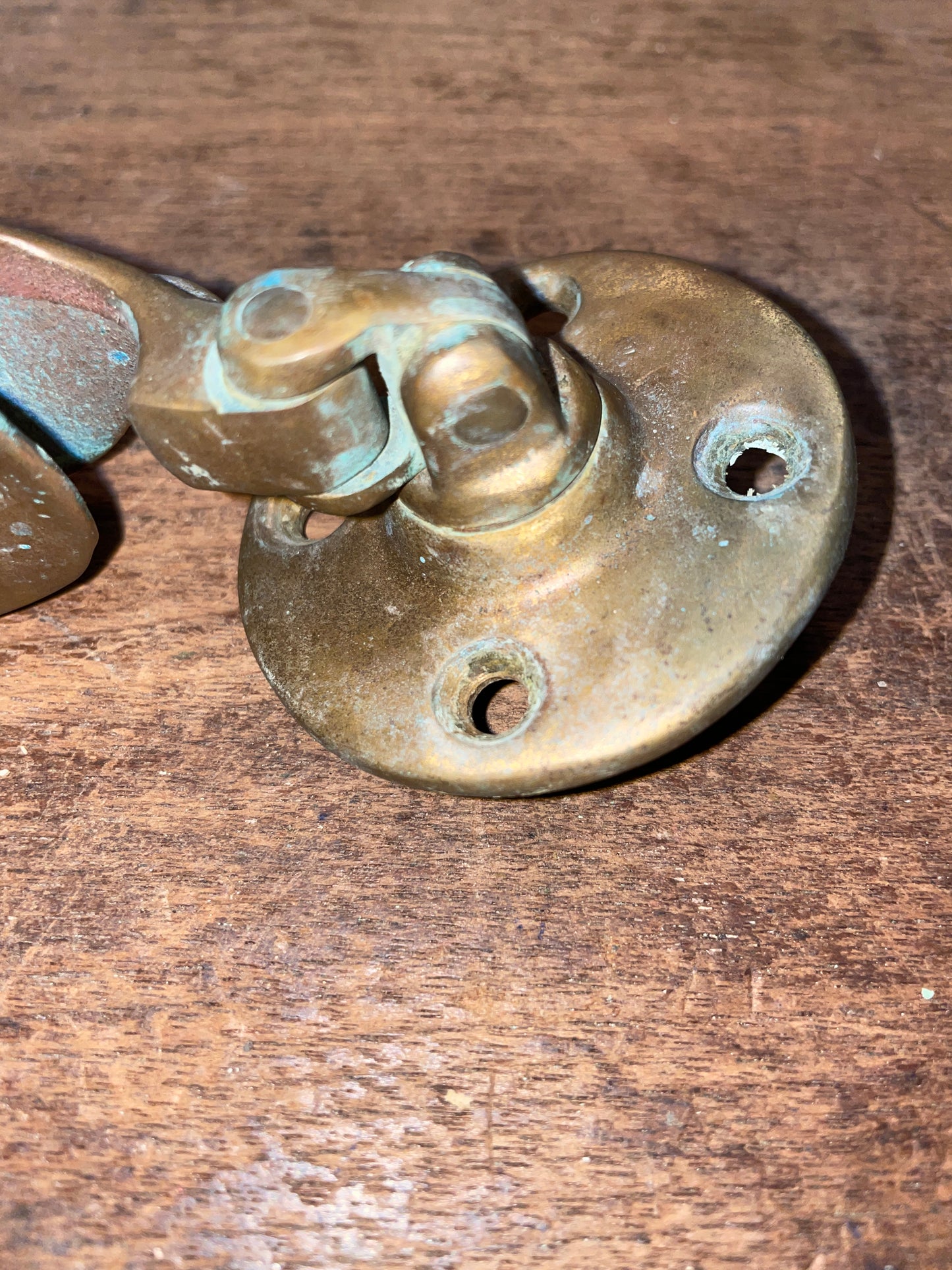 Small Vintage Merriman Bronze Deck Mounted Swivel Snatch Block