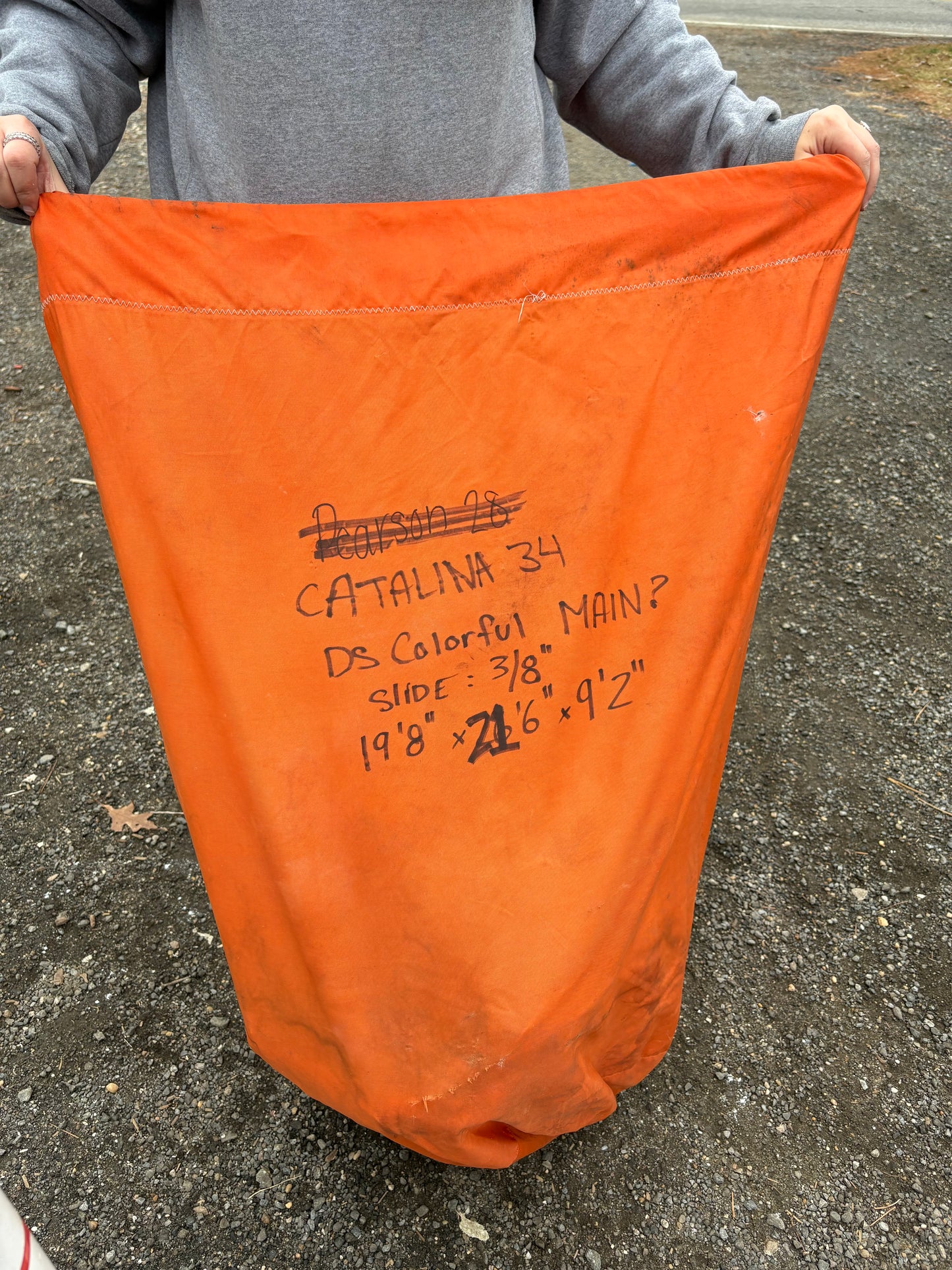 Catalina 34 Main Sail - Luff 19'8" x Leech 21'6" x 9'2"